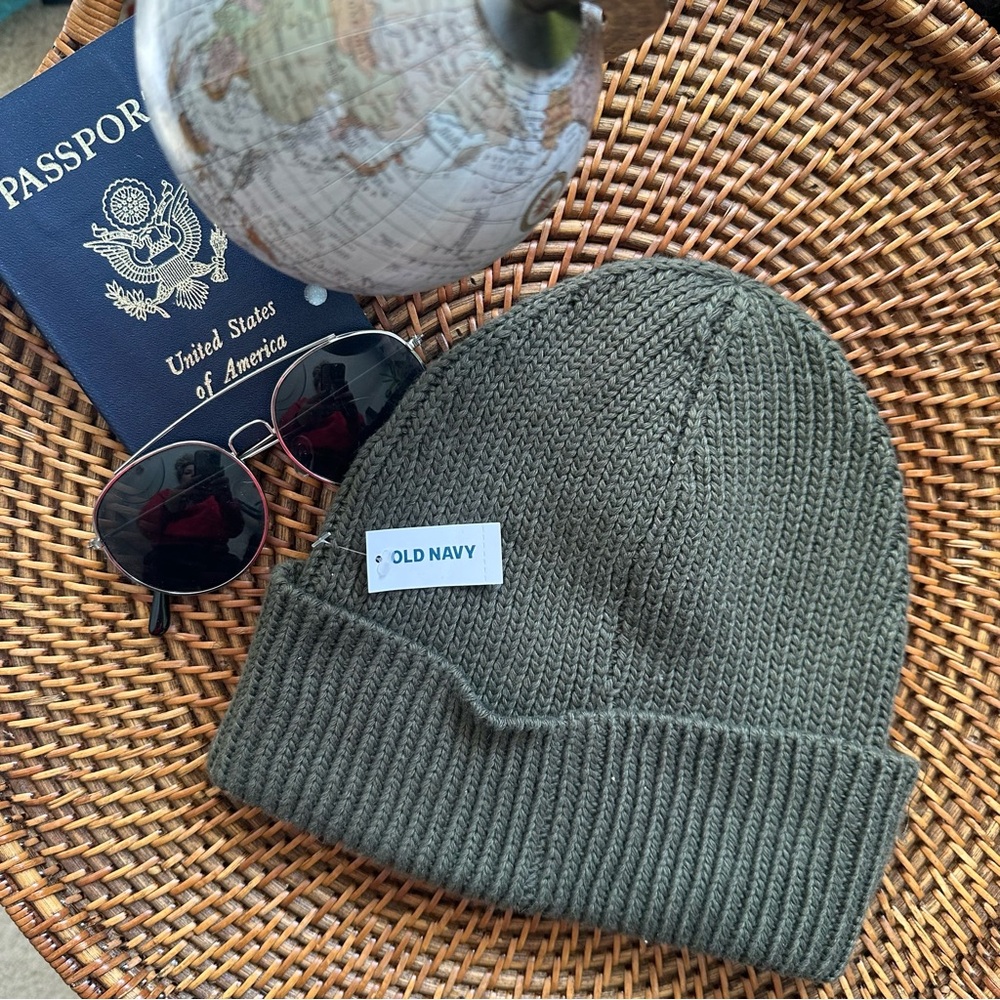 Old Navy Olive Green Knit Beanie Hat New with Tags One Size